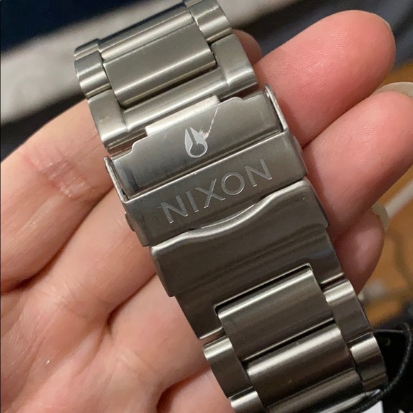 Men’s Nixon Watch - Picture 4 of 5